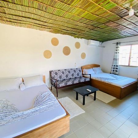 Le Dona Kribi Hotel ภายนอก รูปภาพ