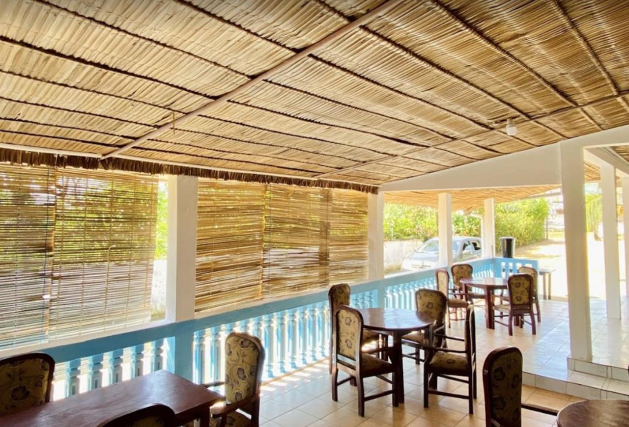 Le Dona Kribi Hotel ภายนอก รูปภาพ