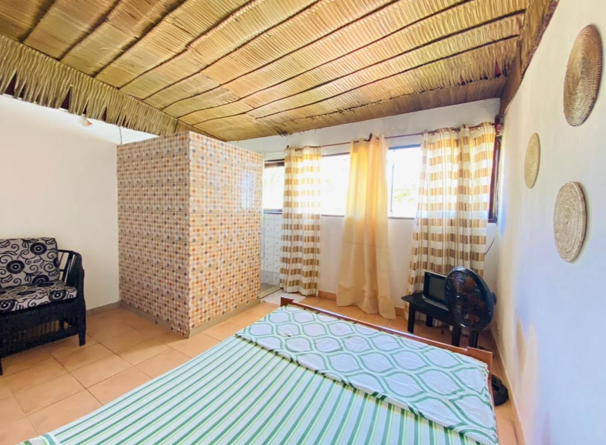 Le Dona Kribi Hotel ภายนอก รูปภาพ